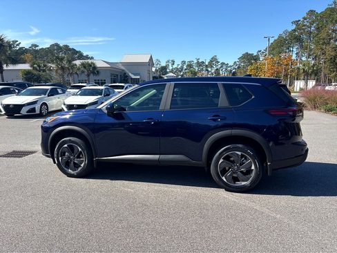 New 2026 Nissan Rogue SV image 32