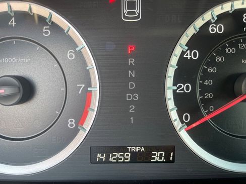 Used 2010 Honda Accord EX-L image 8