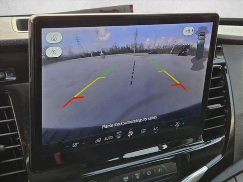 Used 2024 Ford Transit 350 XLT image 13