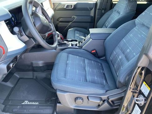 New 2026 Ford Bronco Heritage Edition AWD/4WD image 12