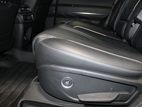 Used 2023 Genesis GV80 2.5T w/ Advanced Package image 31