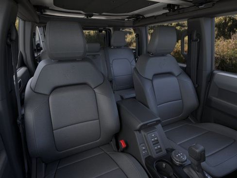 New 2026 Ford Bronco Big Bend w/ Black Diamond Package AWD/4WD image 10