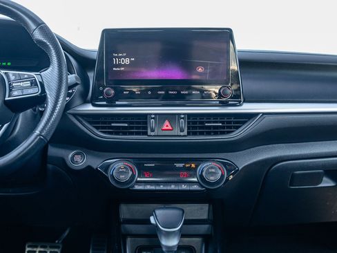 Used 2023 Kia Forte GT-Line image 29