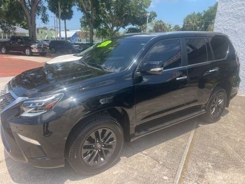 Used 2021 Lexus GX 460 Premium w/ Premium Package AWD/4WD image 15
