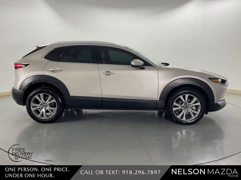 Used 2022 MAZDA CX-30 AWD 2.5 S w/ Premium Package image 5