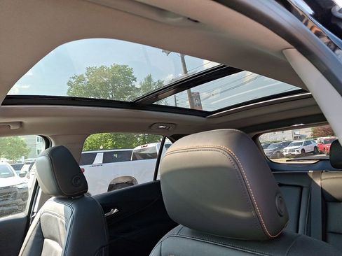 Used 2019 Chevrolet Equinox Premier AWD/4WD image 14