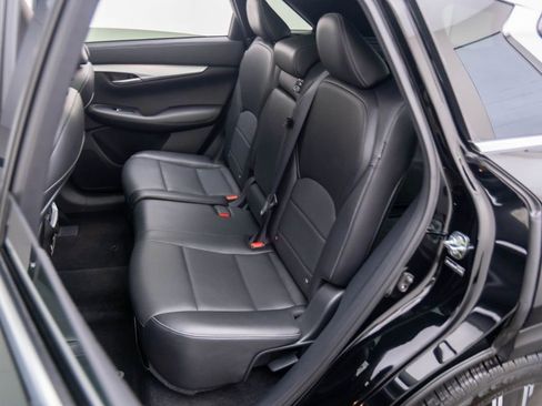 Used 2021 INFINITI QX50 Luxe w/ Appearance Package image 16