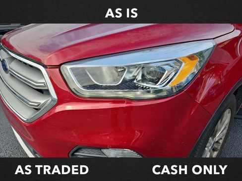 Used 2017 Ford Escape Titanium FWD image 34
