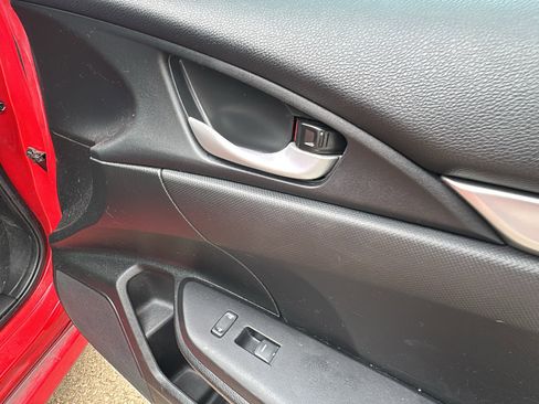 Used 2020 Honda Civic Sport image 26