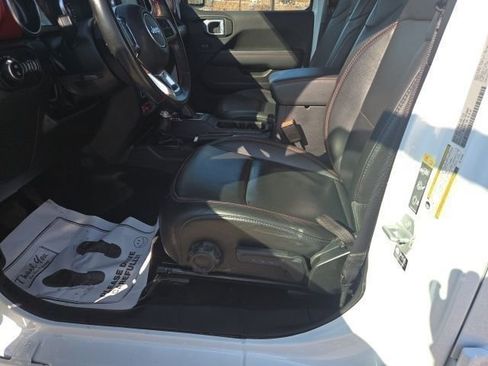 Used 2022 Jeep Gladiator Rubicon w/ Dual Top Group image 19