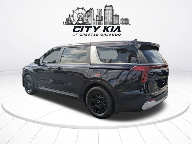 New 2027 Kia Carnival FWD image 4
