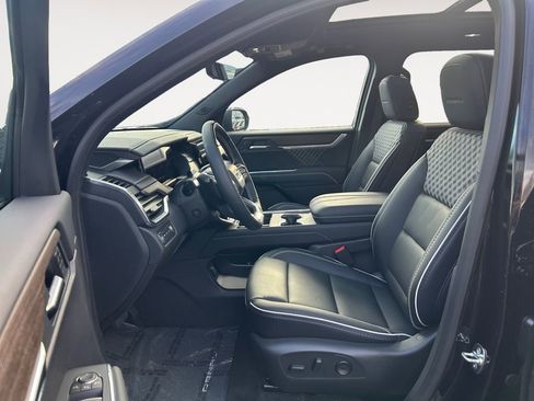 New 2026 GMC Acadia Denali image 15