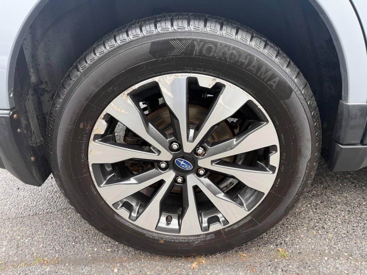 Used 2017 Subaru Outback 2.5i Limited AWD/4WD image 12
