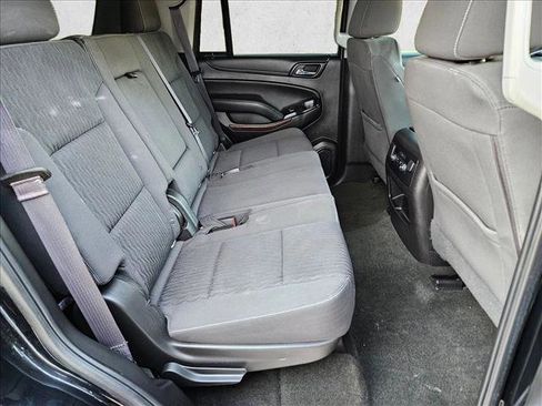 Used 2017 GMC Yukon SLE w/ SLE Value Package image 20