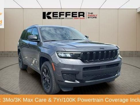 Certified 2024 Jeep Grand Cherokee L Laredo AWD/4WD image 11