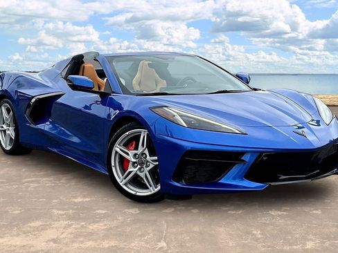 Used 2023 Chevrolet Corvette Stingray Preferred Conv w/ 2LT RWD image 3