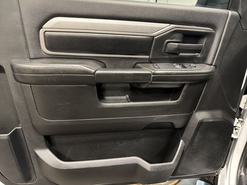 Used 2020 RAM 3500 Tradesman image 18