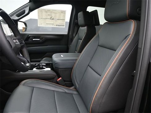 New 2026 GMC Yukon AT4 w/ AT4 Premium Plus Package image 8