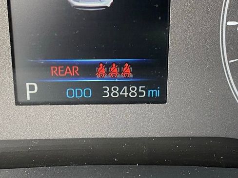 Used 2024 Toyota Corolla LE FWD image 25