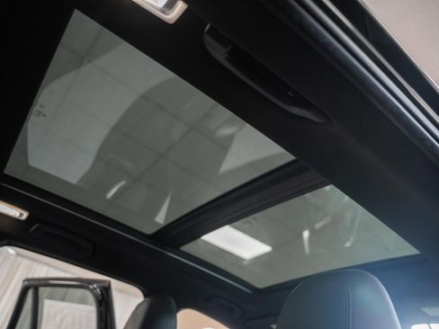 Used 2017 BMW X1 xDrive28i AWD/4WD image 40