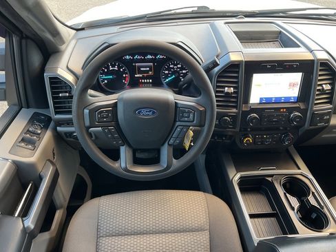 Used 2022 Ford F350 XLT w/ XLT Premium Package image 20