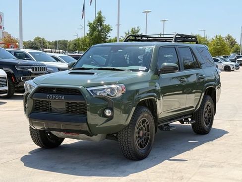 Used 2020 Toyota 4Runner TRD Pro AWD/4WD image 9