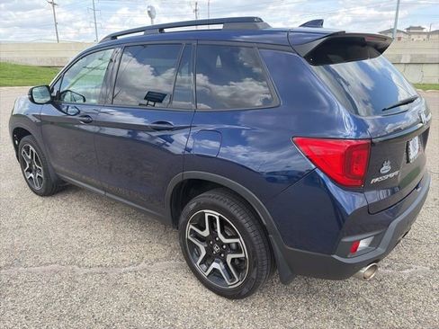 Used 2023 Honda Passport Elite image 4