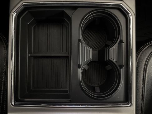 Used 2021 Ford F250 Lariat image 19