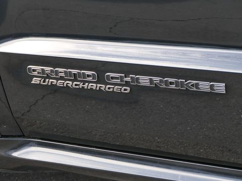 Used 2018 Jeep Grand Cherokee Trackhawk image 9