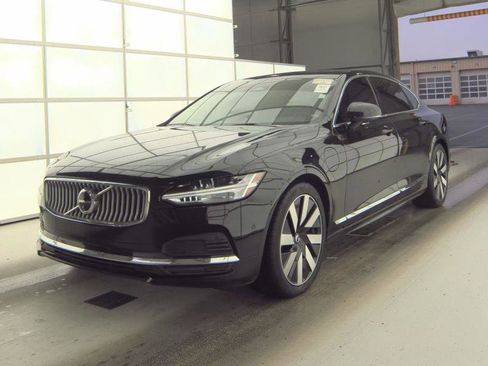 Used 2024 Volvo S90 T8 Ultimate AWD/4WD image 19