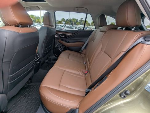 Used 2025 Subaru Outback Touring XT image 15