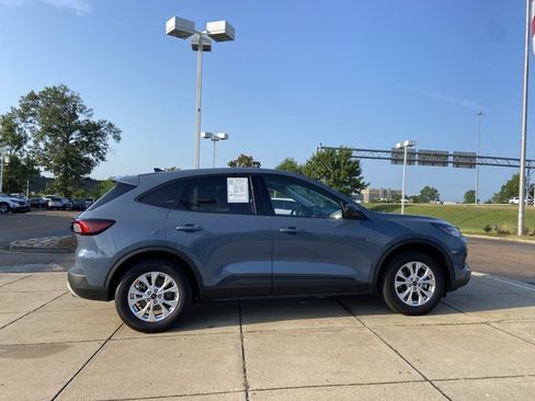 Used 2025 Ford Escape Active FWD image 15