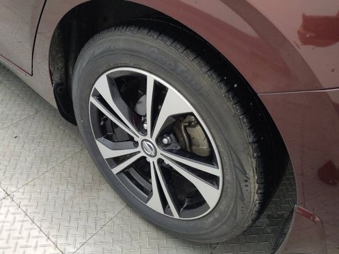 Used 2021 Nissan Sentra SV FWD image 30