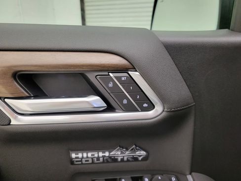 New 2026 Chevrolet Silverado 1500 High Country image 2