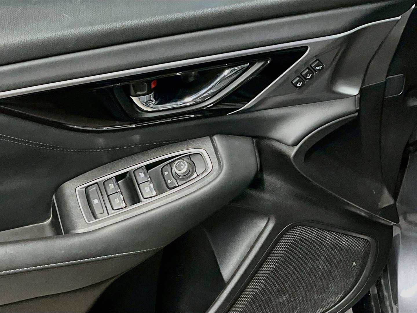 Used 2023 Subaru Legacy Limited AWD/4WD image 18