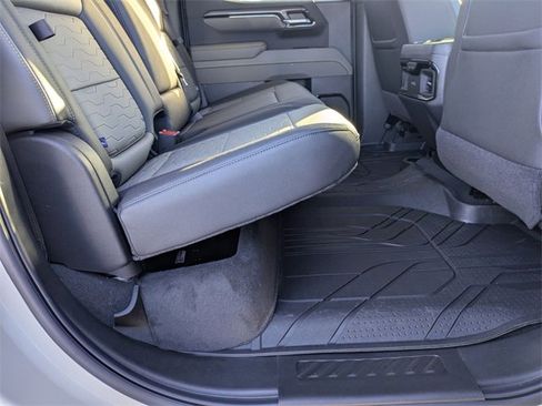 New 2026 Chevrolet Silverado 1500 ZR2 image 36