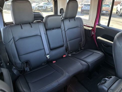 Used 2024 Jeep Wrangler Sahara w/ Safety Group image 27
