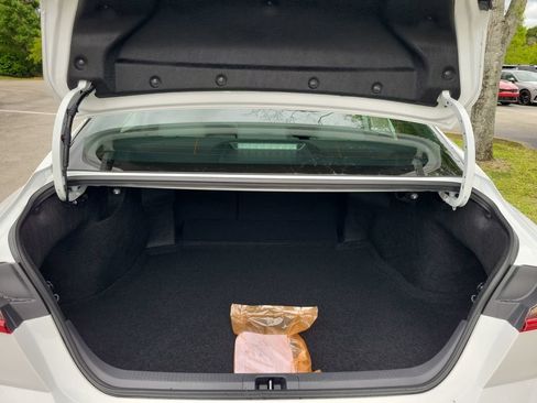 New 2026 Toyota Camry SE w/ Convenience Package FWD image 29