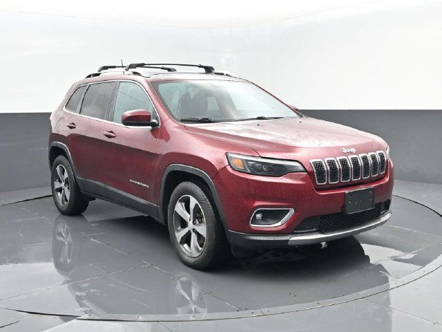 Used 2019 Jeep Cherokee Limited AWD/4WD image 3