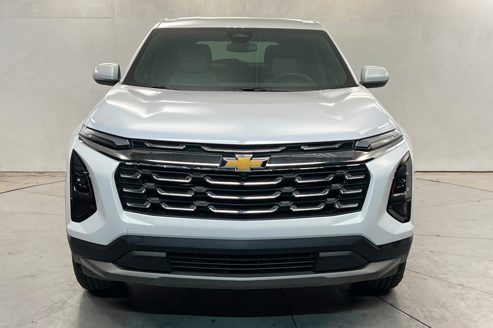 New 2027 Chevrolet Equinox LT w/ Convenience Package II AWD/4WD image 9