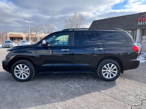 Used 2010 Toyota Sequoia Limited RWD image 2