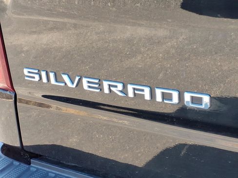 Used 2023 Chevrolet Silverado 1500 LT w/ Protection Package AWD/4WD image 28