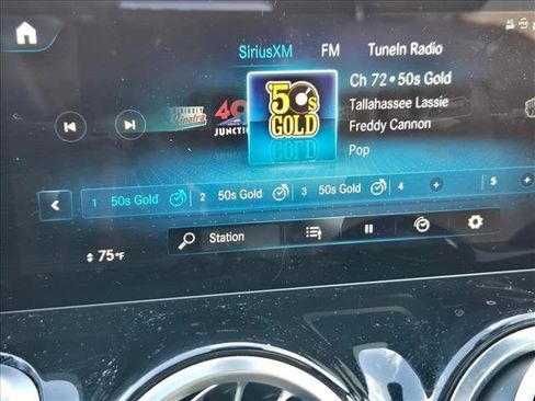 Certified 2023 Mercedes-Benz EQB 250+ EQB 250+ w/ Exclusive Package image 11