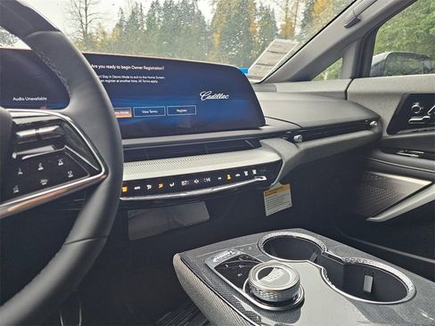 New 2026 Cadillac Optiq Sport 1 image 27