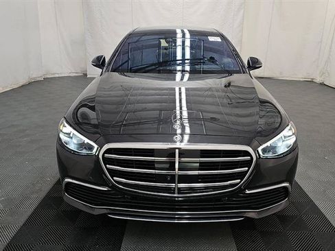 Used 2022 Mercedes-Benz S 500 4MATIC image 2