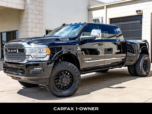 Used 2024 RAM 3500 Limited image 5