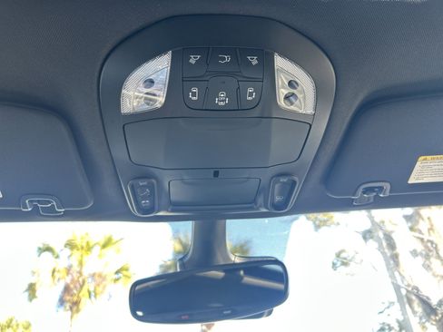 New 2026 Chrysler Pacifica Limited w/ S Appearance Package image 28