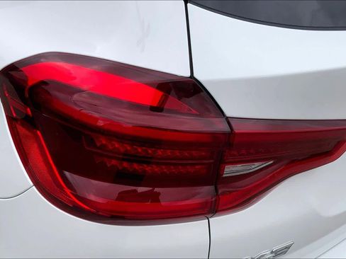 Used 2019 BMW X3 xDrive30i w/ Premium Package image 28