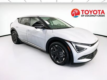 Used 2025 Kia EV6 Light w/ Light LR Technology Package