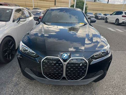 Used 2024 BMW i4 eDrive35 w/ Convenience Package RWD image 2